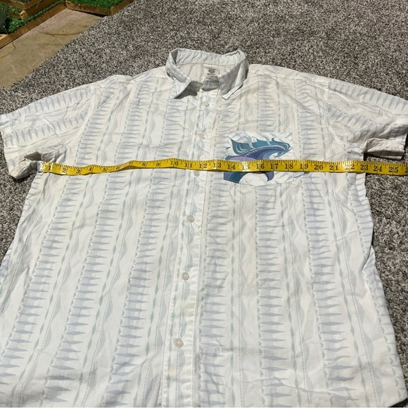 Disney Mens Shirt Extra Large White Blue Stripe Frozen Horse Elsa See Note- Flaw - Picture 3 of 11